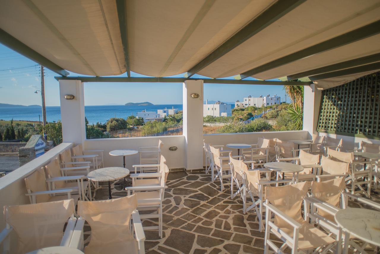 Ostria Hotel & Apartments Gavrio Exterior photo